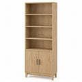 Librería armario vertical rectangular de MDF con estantes abiertos puertas inferiores de listones roble claro y tiradores negros 80 cm x 35 cm x 180 cm